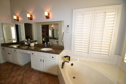 15415 E Orchid Ln, Gilbert, AZ 85296 photo 26