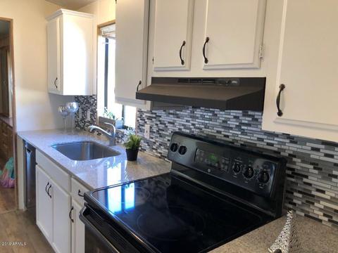 2922 E Oraibi Dr, Phoenix, AZ 85050 photo 8