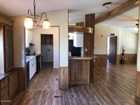 2922 E Oraibi Dr, Phoenix, AZ 85050 photo 4