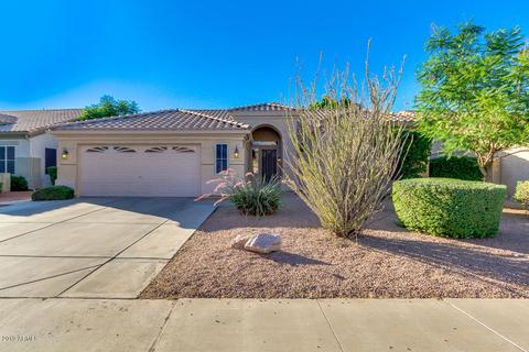 1402 W Park Ave, Gilbert, AZ 85233 photo 1