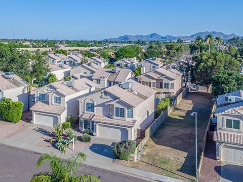 3727 E Topeka Dr, Phoenix, AZ 85050 photo 4