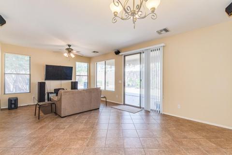 6507 S Twilight Ct, Gilbert, AZ 85298 photo 2