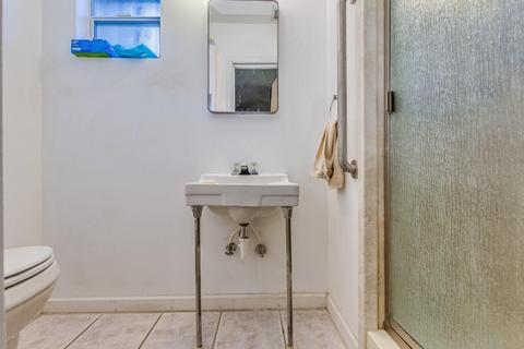 108 E La Mirada Dr, Phoenix, AZ 85042 photo 15