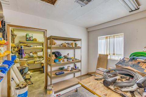 108 E La Mirada Dr, Phoenix, AZ 85042 photo 11