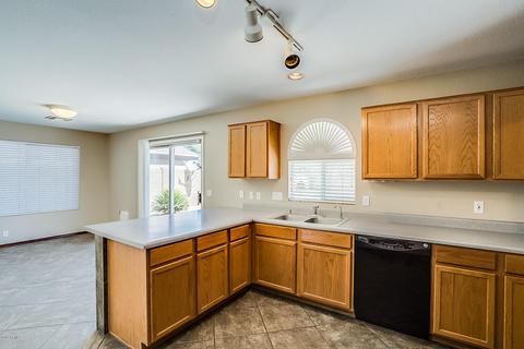 2562 E Camellia Dr, Gilbert, AZ 85296 photo 16