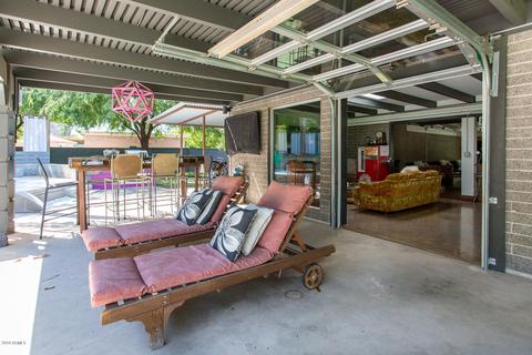 1040 E Palo Verde Dr, Phoenix, AZ 85014 photo 2
