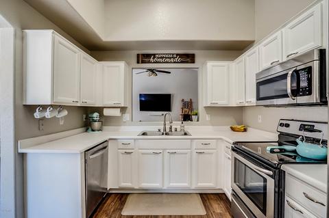 2305 E Kelton Ln, Phoenix, AZ 85022 photo 17