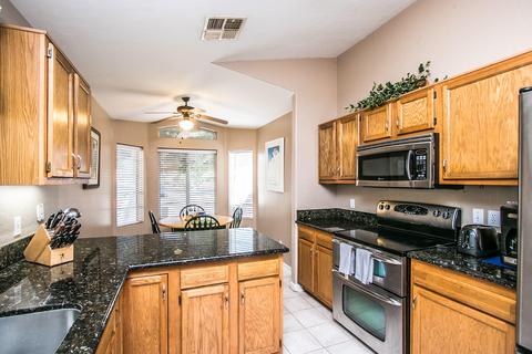 4442 E Bannock St, Phoenix, AZ 85044 photo 9