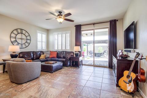 10117 E Thatcher Ave, Mesa, AZ 85212 photo 6