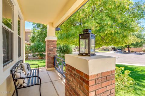 2488 E Ivanhoe Ct, Gilbert, AZ 85295 photo 5