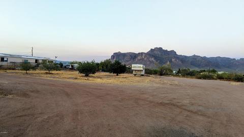 2126 E 2nd Ave, Apache Junction, AZ 85119 photo 2