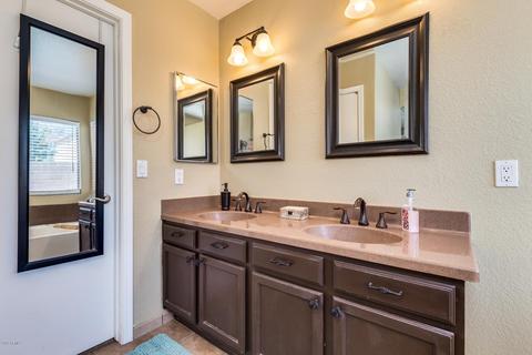 310 W Constitution Dr, Gilbert, AZ 85233 photo 20
