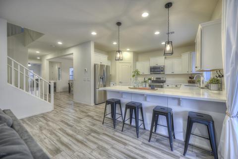 1820 W Spur Dr, Phoenix, AZ 85085 photo 10