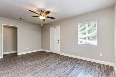 385 E Weldon Ave, Phoenix, AZ 85012 photo 4