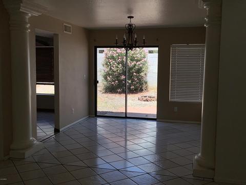 3302 E Longhorn Dr, Phoenix, AZ 85050 photo 5