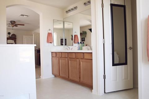 759 E Lovebird Ln, Gilbert, AZ 85297 photo 18