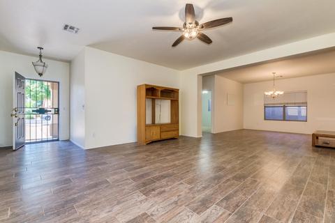 5730 E Flossmoor Cir, Mesa, AZ 85206 photo 4