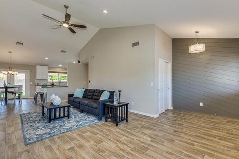 4465 E Kachina Trl, Phoenix, AZ 85044 photo 3