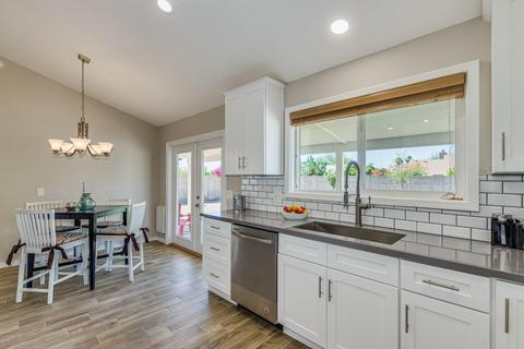 4465 E Kachina Trl, Phoenix, AZ 85044 photo 7