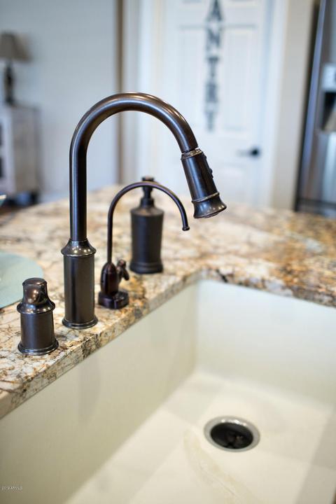 2465 E Donato Dr, Gilbert, AZ 85298 photo 7