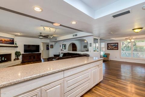 2710 E Altadena Ave, Phoenix, AZ 85028 photo 8