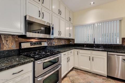 381 E Arabian Dr, Gilbert, AZ 85296 photo 3