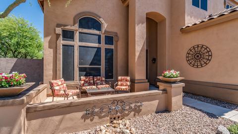 8108 E Sienna St, Mesa, AZ 85207 photo 2