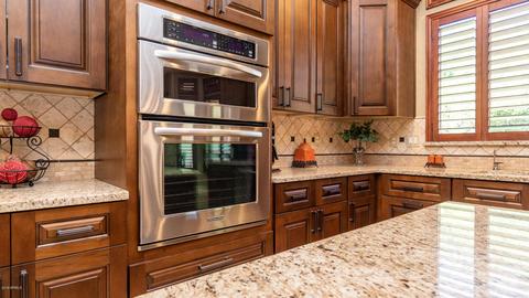 8108 E Sienna St, Mesa, AZ 85207 photo 7