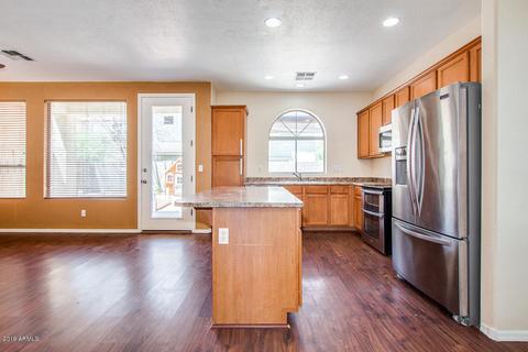 1832 E Dunbar Dr, Phoenix, AZ 85042 photo 9