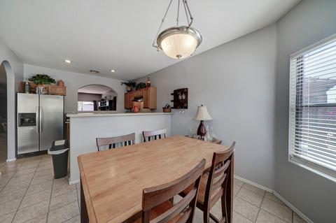 933 W Carter Rd, Phoenix, AZ 85041 photo 11