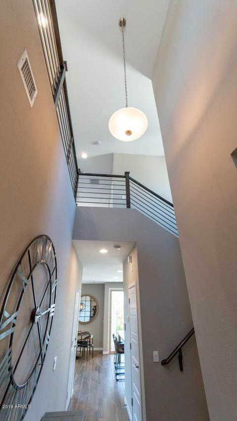 759 N Sparrow Dr, Gilbert, AZ 85234 photo 2