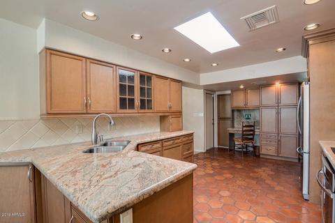 2410 E Mescal St, Phoenix, AZ 85028 photo 11