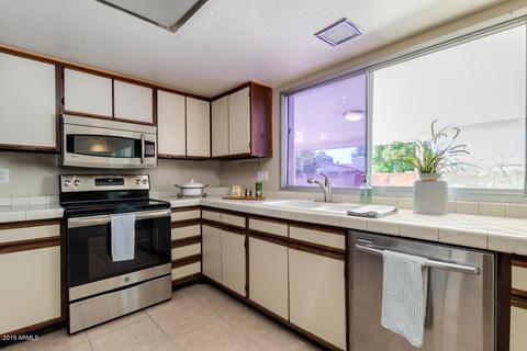 2160 E Broadmor Dr, Tempe, AZ 85282 photo 11