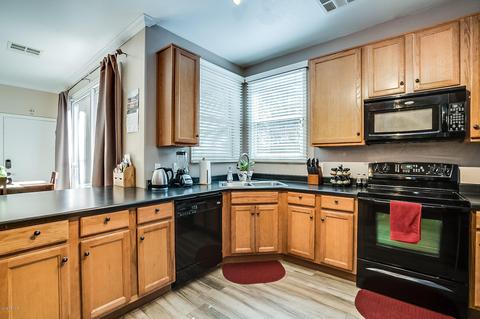 4769 E Woodside Way, Gilbert, AZ 85297 photo 9