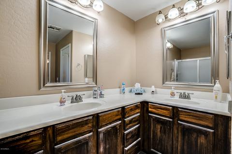 4769 E Woodside Way, Gilbert, AZ 85297 photo 23
