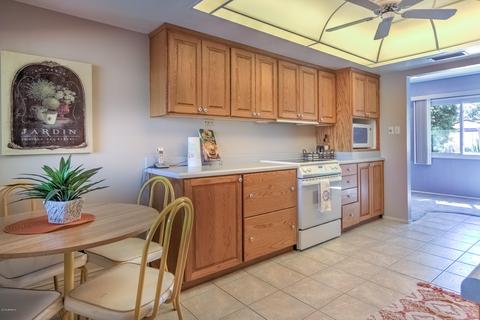 2868 E Cinnabar Ave, Phoenix, AZ 85028 photo 8