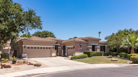 380 E Benrich Dr, Gilbert, AZ 85295 photo 1