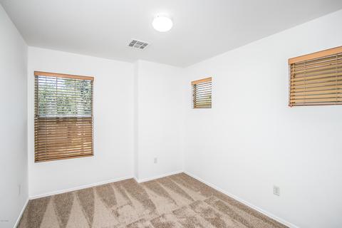 4236 E Gail Dr, Gilbert, AZ 85296 photo 7