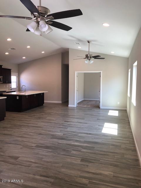 2746 E Chipman Rd, Phoenix, AZ 85040 photo 6