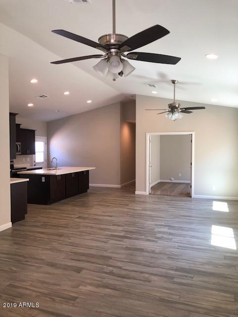 2748 E Chipman Rd, Phoenix, AZ 85040 photo 5