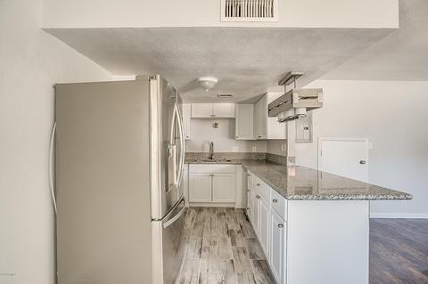 4767 E Belleview St, Phoenix, AZ 85008 photo 5