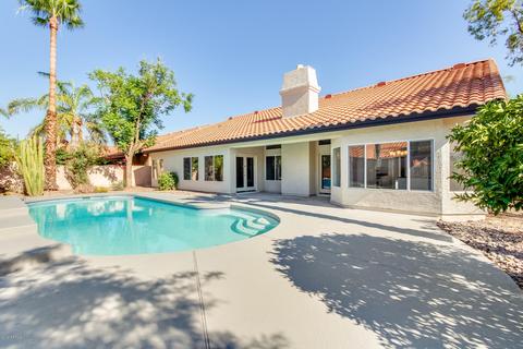 4616 E Gelding Dr, Phoenix, AZ 85032 photo 5