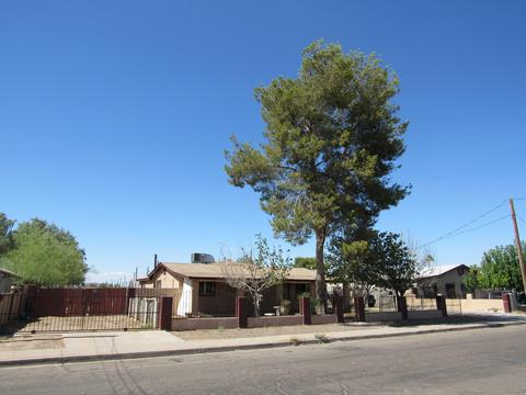 740 E Wier Ave, Phoenix, AZ 85040 photo 3