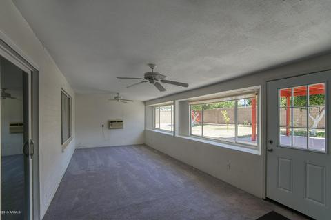 3821 E Mercer Ln, Phoenix, AZ 85028 photo 6