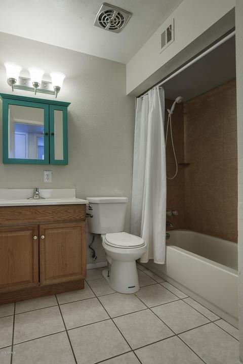 3821 E Mercer Ln, Phoenix, AZ 85028 photo 11