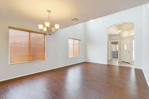 2827 E Charlotte Dr, Phoenix, AZ 85024 photo 5