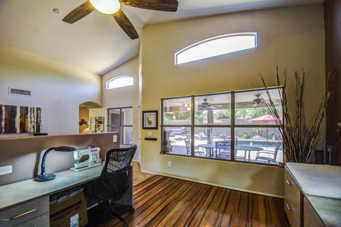 1129 E Liberty Ln, Gilbert, AZ 85296 photo 17