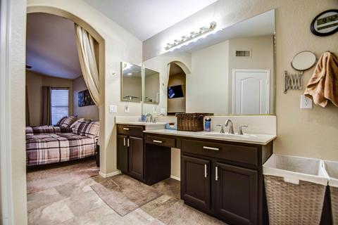 1129 E Liberty Ln, Gilbert, AZ 85296 photo 22