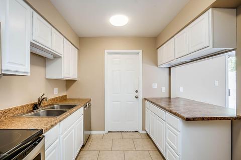 7715 N 19th Ave, Phoenix, AZ 85021 photo 5