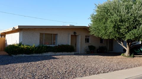 3726 E Laurel Ln, Phoenix, AZ 85028 photo 1